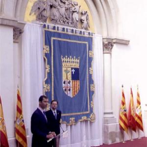 Escudo Oficial del Gobierno de Aragón. Sala de la Corona.